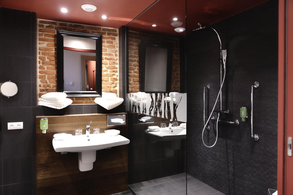 Aux Terrasses Hotel Турню Стая снимка